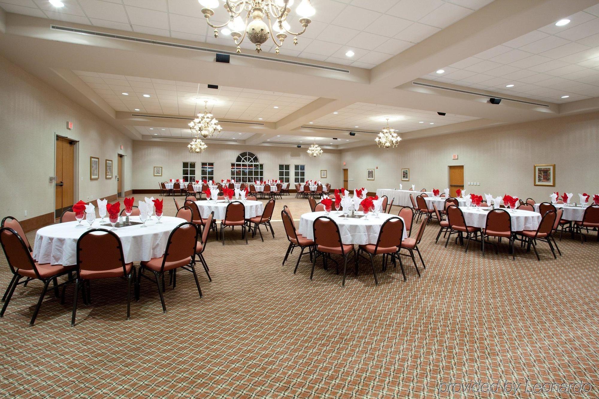Baymont By Wyndham Belen Nm Hotel Restoran foto