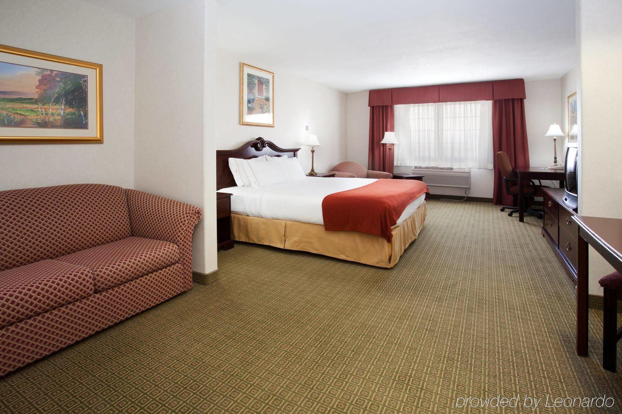 Baymont By Wyndham Belen Nm Hotel Ruang foto